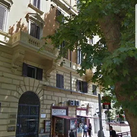 Fabiola's Casa de hóspedes 4*